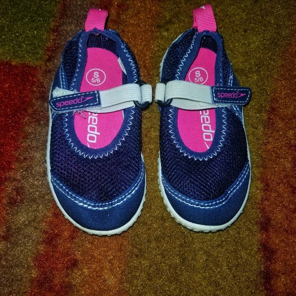 Speedo Other - 🔴 Speedo Toddler 5/6 Swim Shoes